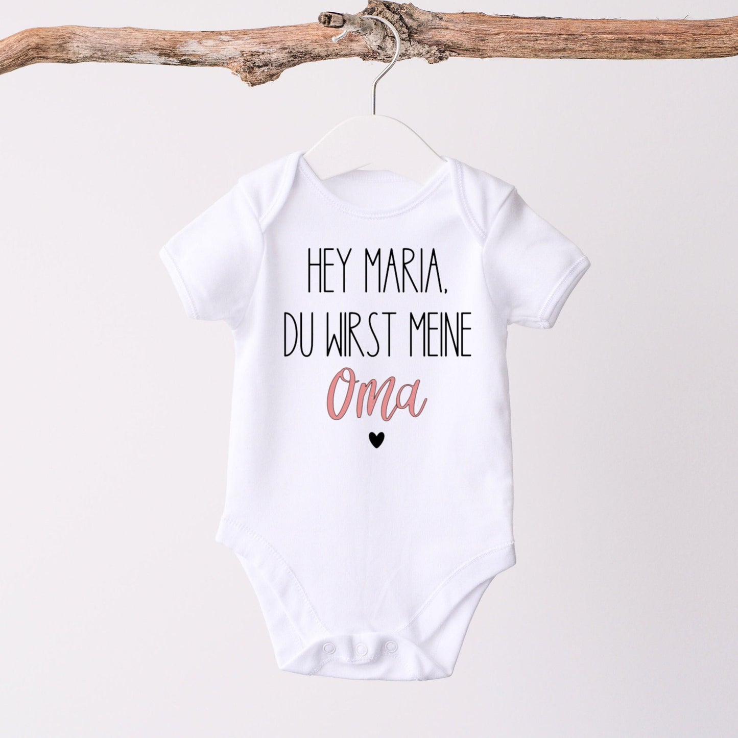 Baby Body | Geschenk | Oma | Geschenkidee | Überraschung | personalisiert | Name | Verkündung Schwangerschaft